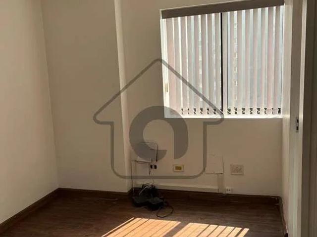 Ponto Comercial aluguel em Região Imediata de São Paulo, Região Metropolitana de São Paulo