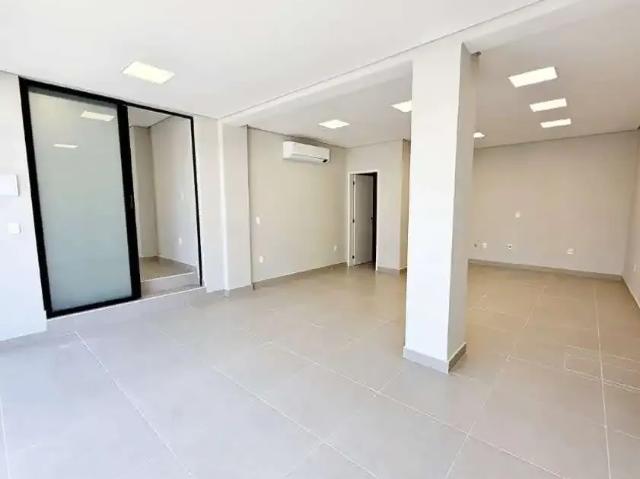 Ponto Comercial aluguel em Região Imediata de São Paulo, Região Metropolitana de São Paulo