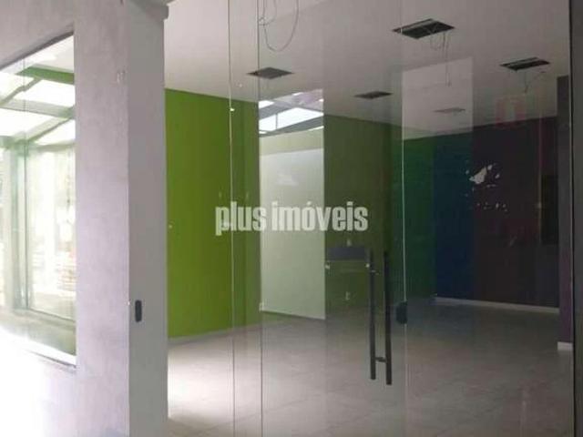 Ponto Comercial aluguel em Região Imediata de São Paulo, Região Metropolitana de São Paulo