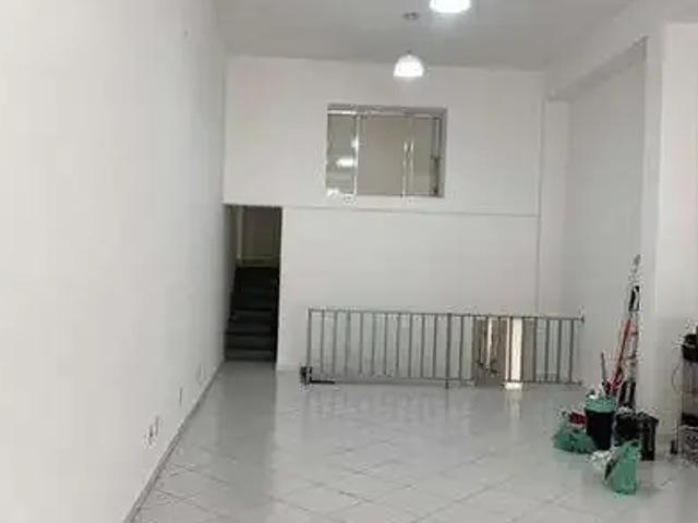 Ponto Comercial aluguel em Região Imediata de São Paulo, Região Metropolitana de São Paulo