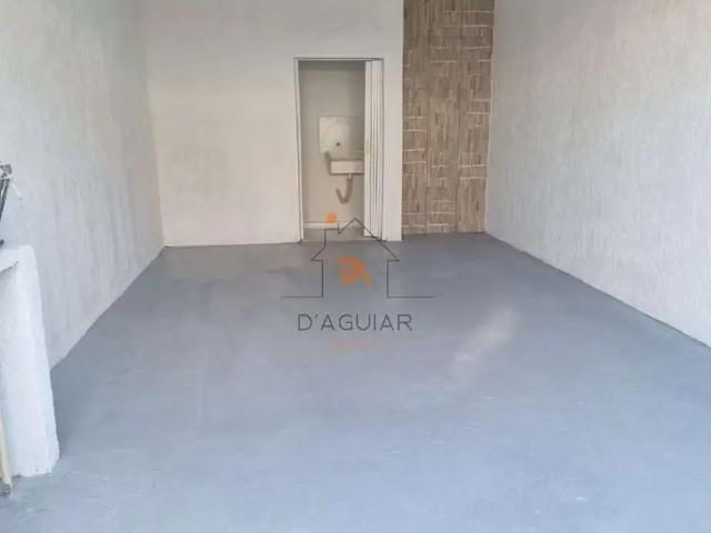 Ponto Comercial aluguel em Região Imediata de São Paulo, Região Metropolitana de São Paulo