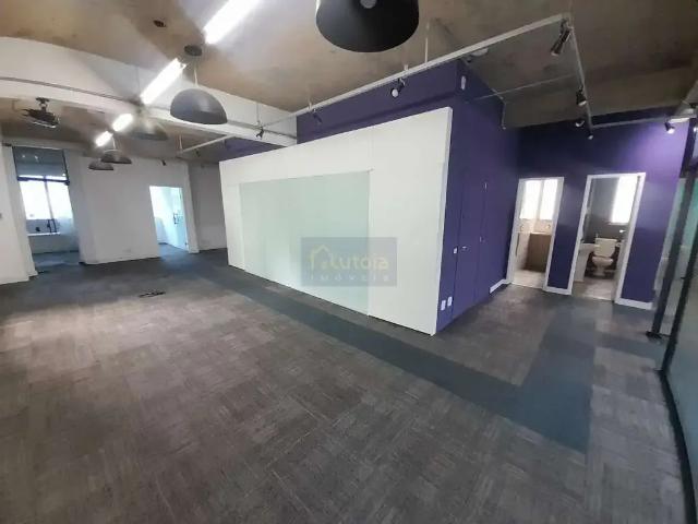 Ponto Comercial aluguel em Região Imediata de São Paulo, Região Metropolitana de São Paulo
