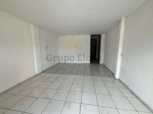 Ponto Comercial aluguel em Região Imediata de São Paulo, Região Metropolitana de São Paulo