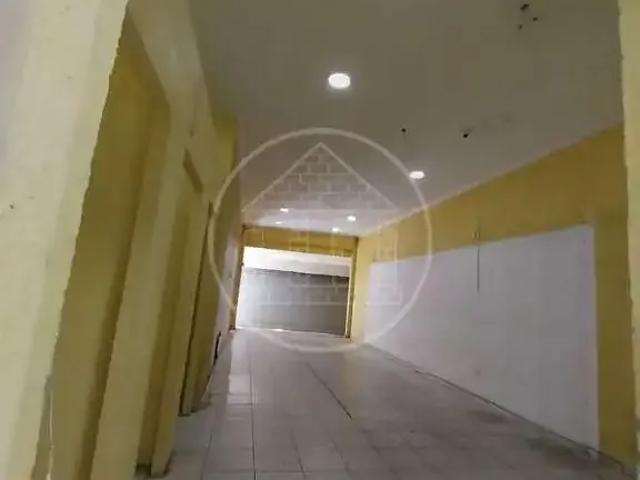 Ponto Comercial aluguel em Região Imediata de São Paulo, Região Metropolitana de São Paulo