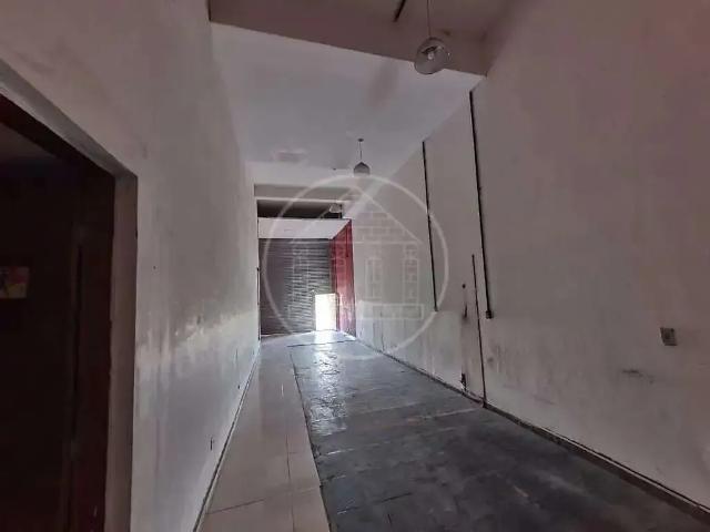 Ponto Comercial aluguel em Região Imediata de São Paulo, Região Metropolitana de São Paulo