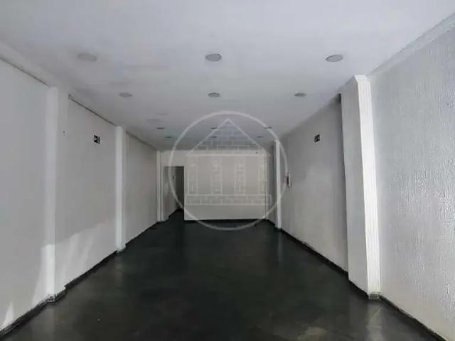 Ponto Comercial aluguel em Região Imediata de São Paulo, Região Metropolitana de São Paulo