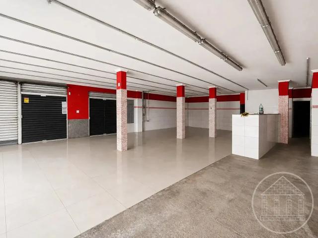 Ponto Comercial aluguel em Região Imediata de São Paulo, Região Metropolitana de São Paulo