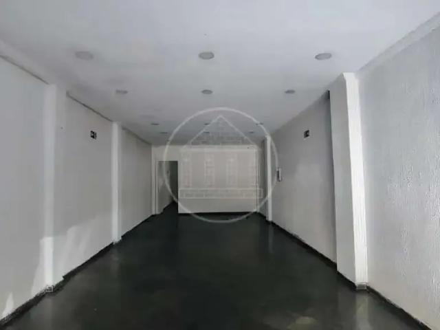Ponto Comercial aluguel em Região Imediata de São Paulo, Região Metropolitana de São Paulo