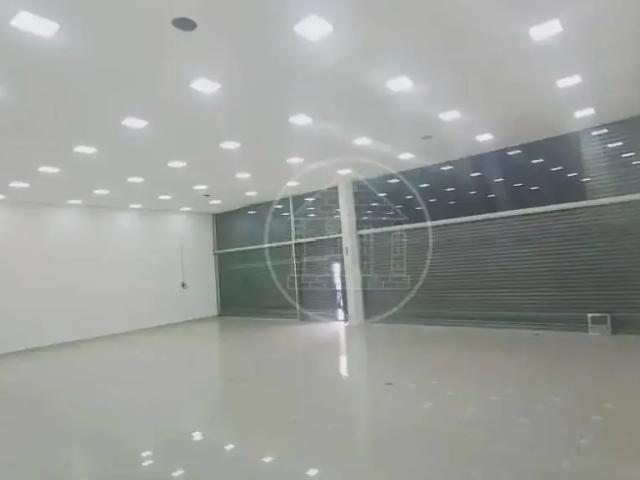 Ponto Comercial aluguel em Região Imediata de São Paulo, Região Metropolitana de São Paulo