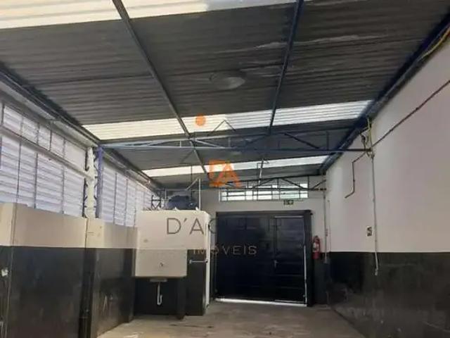 Ponto Comercial aluguel em Região Imediata de São Paulo, Região Metropolitana de São Paulo