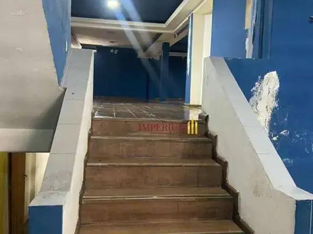 Ponto Comercial aluguel em Região Imediata de São Paulo, Região Metropolitana de São Paulo