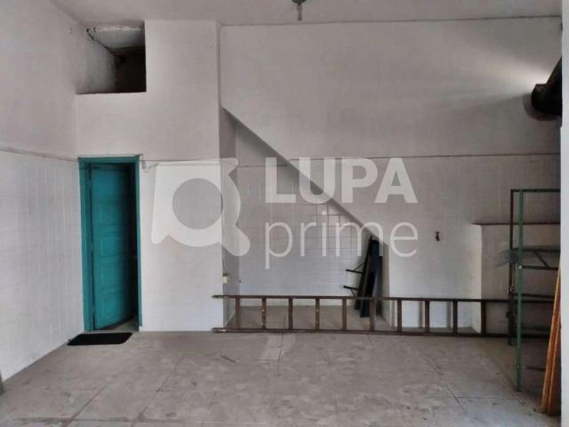 Ponto Comercial aluguel em Região Imediata de São Paulo, Região Metropolitana de São Paulo
