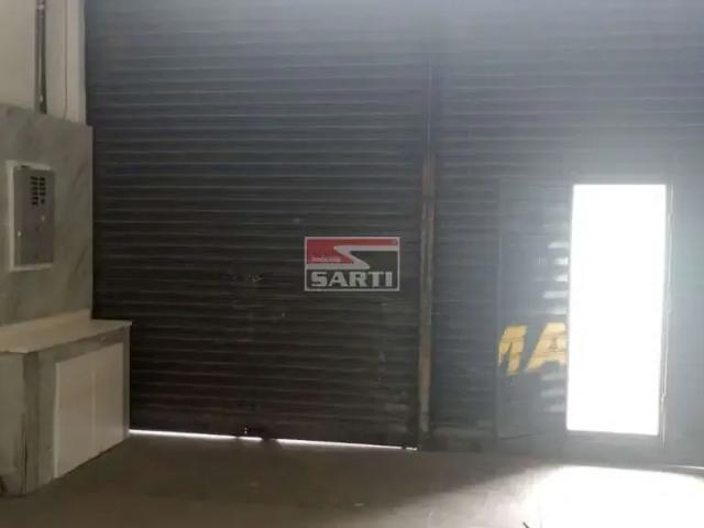 Ponto Comercial aluguel em Região Imediata de São Paulo, Região Metropolitana de São Paulo