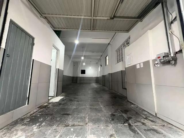 Ponto Comercial aluguel em Região Imediata de São Paulo, Região Metropolitana de São Paulo