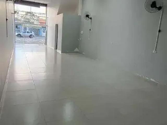 Ponto Comercial aluguel em Região Imediata de São Paulo, Região Metropolitana de São Paulo