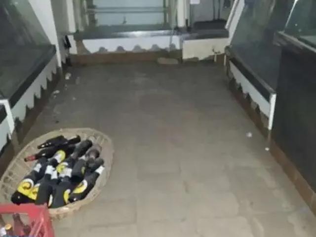 Ponto Comercial aluguel em Região Imediata de São Paulo, Região Metropolitana de São Paulo