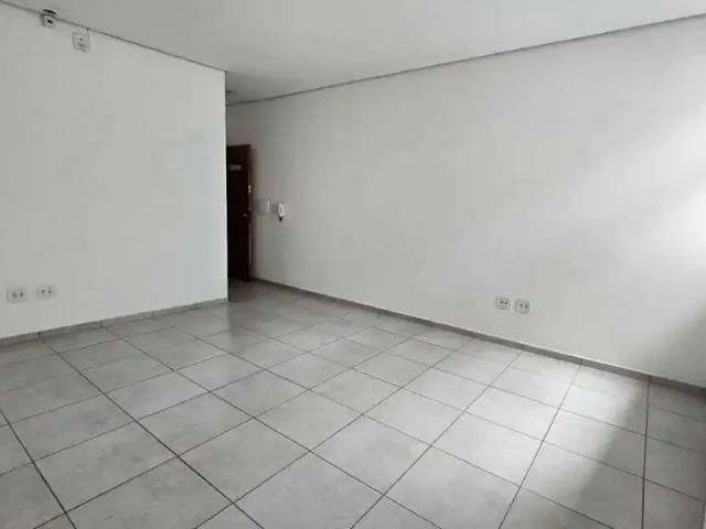 Ponto Comercial aluguel em Região Imediata de São Paulo, Região Metropolitana de São Paulo