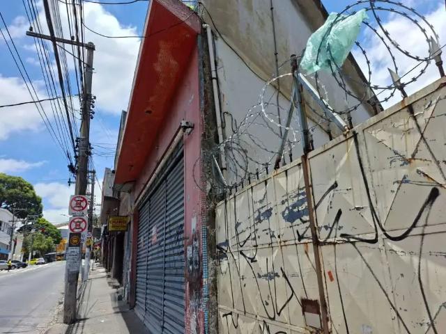 Ponto Comercial aluguel em Região Imediata de São Paulo, Região Metropolitana de São Paulo