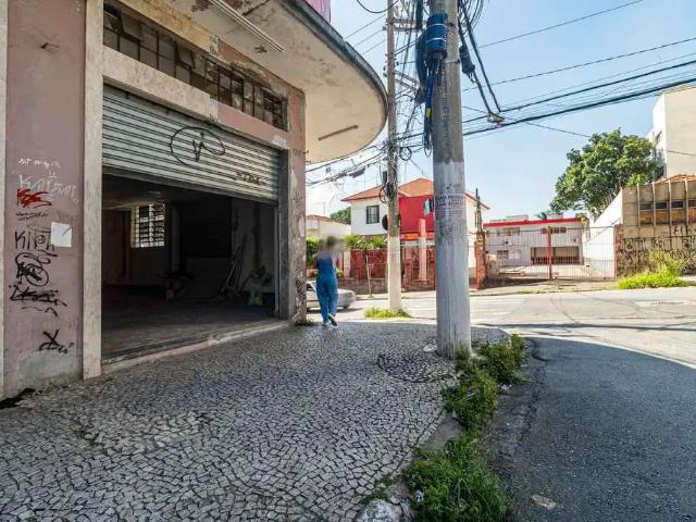 Ponto Comercial aluguel em Região Imediata de São Paulo, Região Metropolitana de São Paulo