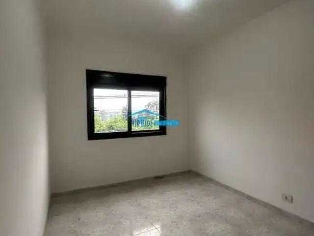 Ponto Comercial aluguel em Região Imediata de São Paulo, Região Metropolitana de São Paulo