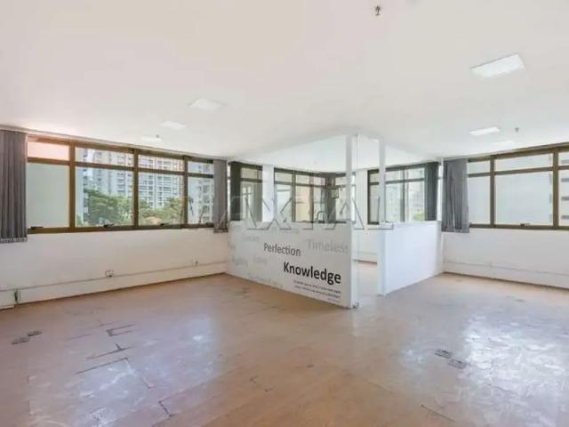 Ponto Comercial aluguel em Região Imediata de São Paulo, Região Metropolitana de São Paulo