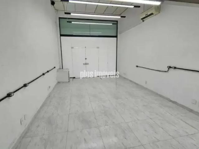 Ponto Comercial aluguel em Região Imediata de São Paulo, Região Metropolitana de São Paulo