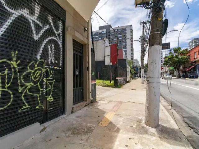 Ponto Comercial aluguel em Região Imediata de São Paulo, Região Metropolitana de São Paulo