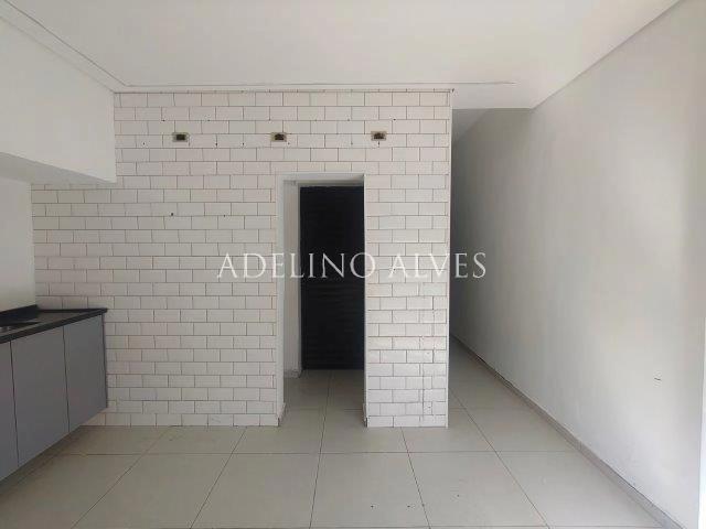 Ponto Comercial aluguel em Região Imediata de São Paulo, Região Metropolitana de São Paulo