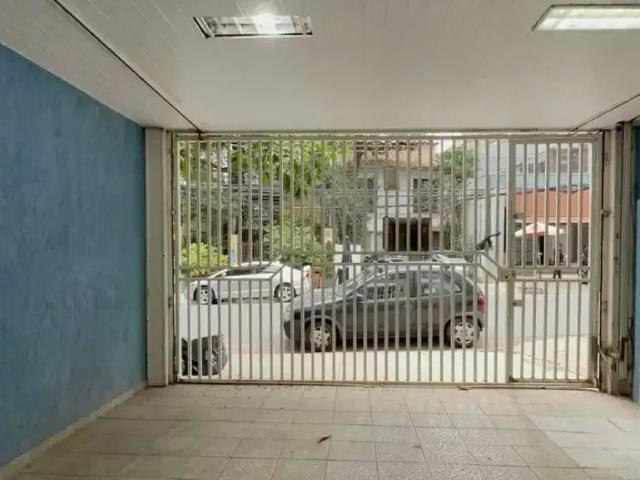 Ponto Comercial aluguel em Região Imediata de São Paulo, Região Metropolitana de São Paulo
