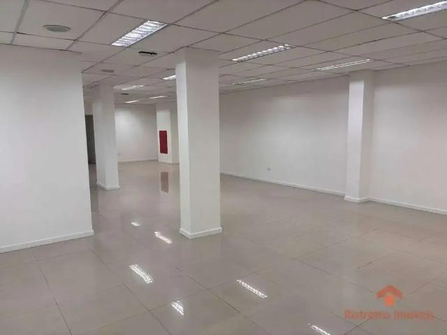 Ponto Comercial aluguel em Região Imediata de São Paulo, Região Metropolitana de São Paulo