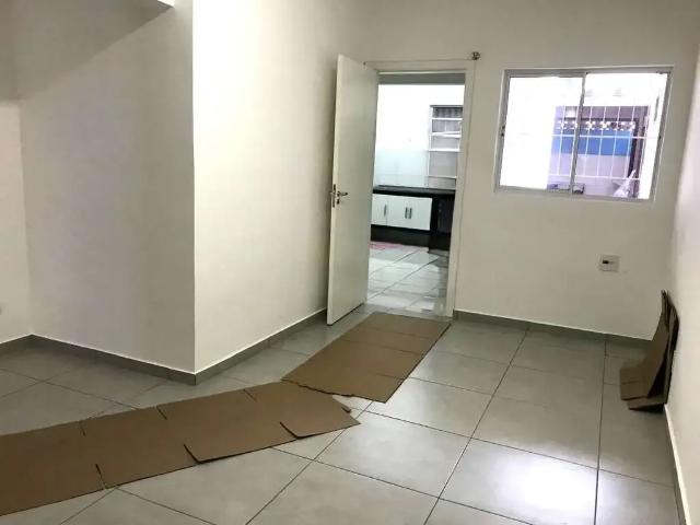 Ponto Comercial aluguel em Região Imediata de São Paulo, Região Metropolitana de São Paulo