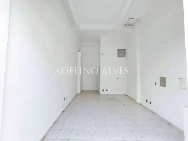 Ponto Comercial aluguel em Região Imediata de São Paulo, Região Metropolitana de São Paulo