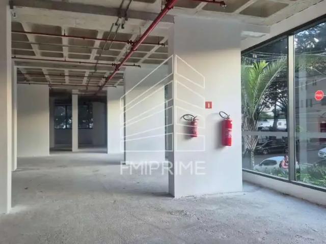 Ponto Comercial aluguel em Região Imediata de São Paulo, Região Metropolitana de São Paulo