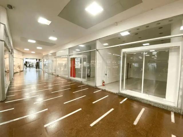 Ponto Comercial aluguel em Região Imediata de São Paulo, Região Metropolitana de São Paulo