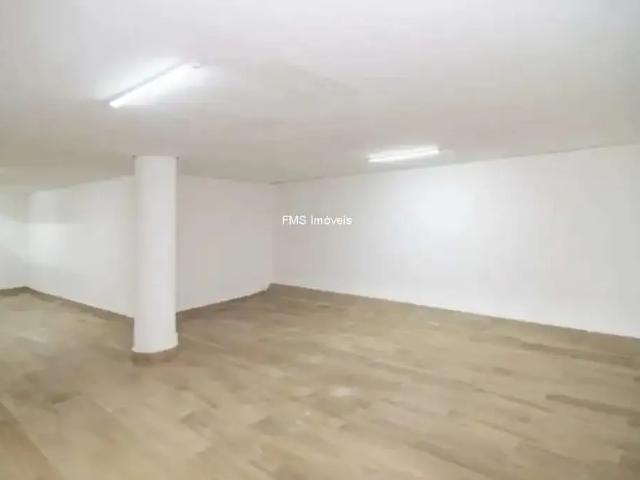 Ponto Comercial aluguel em Região Imediata de São Paulo, Região Metropolitana de São Paulo