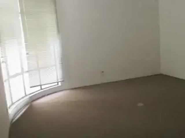 Ponto Comercial aluguel em Região Imediata de São Paulo, Região Metropolitana de São Paulo