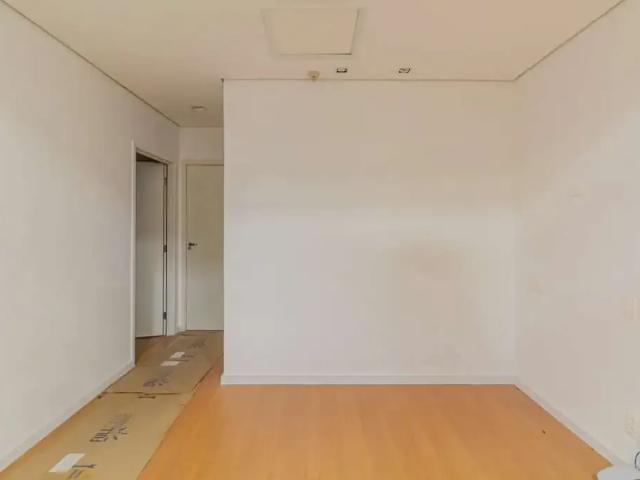 Ponto Comercial aluguel em Região Imediata de São Paulo, Região Metropolitana de São Paulo