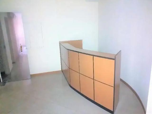 Ponto Comercial aluguel em Região Imediata de São Paulo, Região Metropolitana de São Paulo