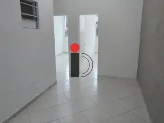 Ponto Comercial aluguel em Região Imediata de São Paulo, Região Metropolitana de São Paulo