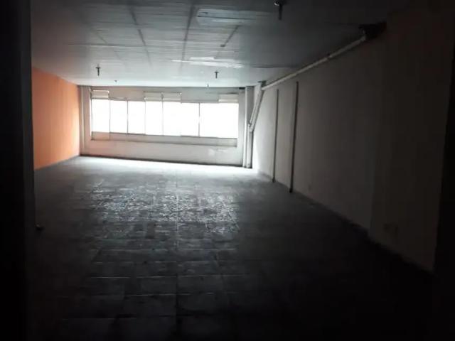 Ponto Comercial aluguel em Região Imediata de São Paulo, Região Metropolitana de São Paulo