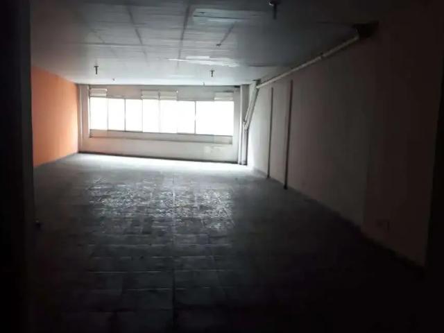 Ponto Comercial aluguel em Região Imediata de São Paulo, Região Metropolitana de São Paulo