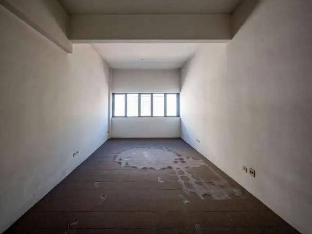 Ponto Comercial aluguel em Região Imediata de São Paulo, Região Metropolitana de São Paulo