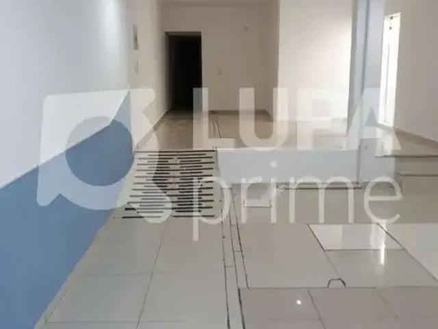Ponto Comercial aluguel em Região Imediata de São Paulo, Região Metropolitana de São Paulo