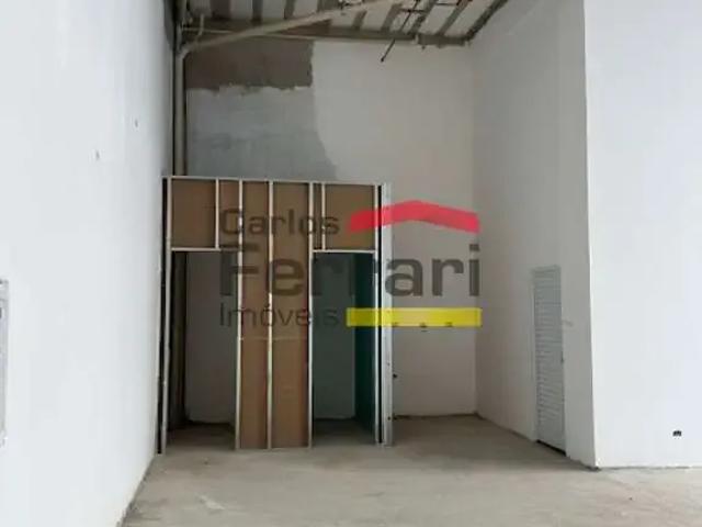 Ponto Comercial aluguel em Região Imediata de São Paulo, Região Metropolitana de São Paulo