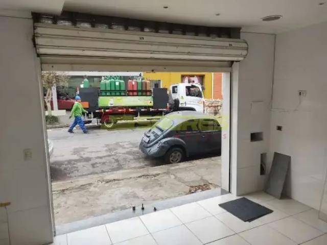 Ponto Comercial aluguel em Região Imediata de São Paulo, Região Metropolitana de São Paulo