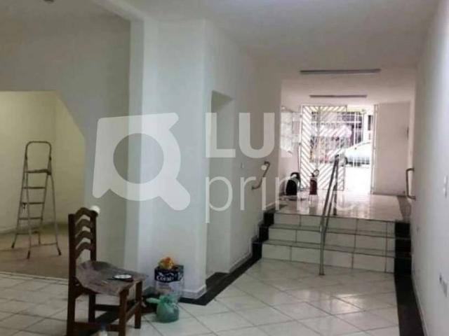 Ponto Comercial aluguel em Santana, São Paulo