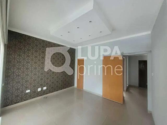 Ponto Comercial aluguel em Região Imediata de São Paulo, Região Metropolitana de São Paulo