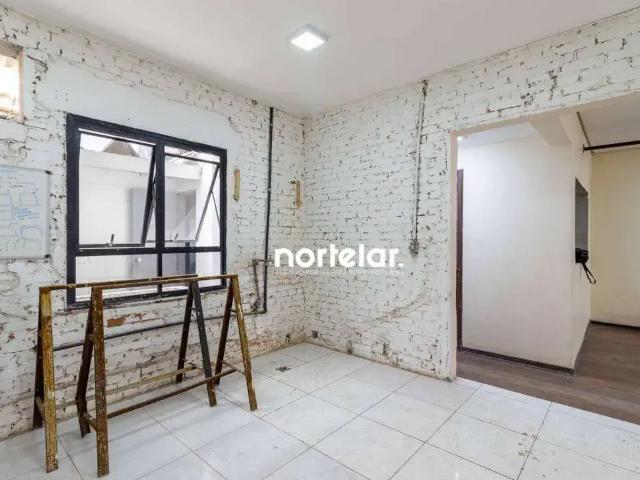 Ponto Comercial aluguel em Região Imediata de São Paulo, Região Metropolitana de São Paulo