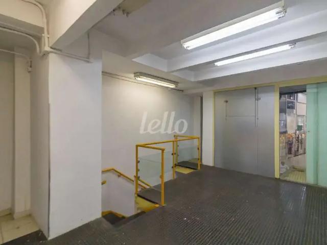 Ponto Comercial aluguel em Região Imediata de São Paulo, Região Metropolitana de São Paulo