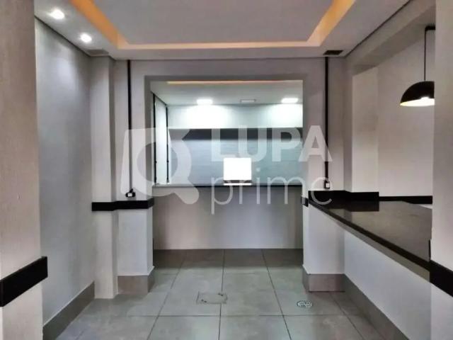 Ponto Comercial aluguel em Região Imediata de São Paulo, Região Metropolitana de São Paulo